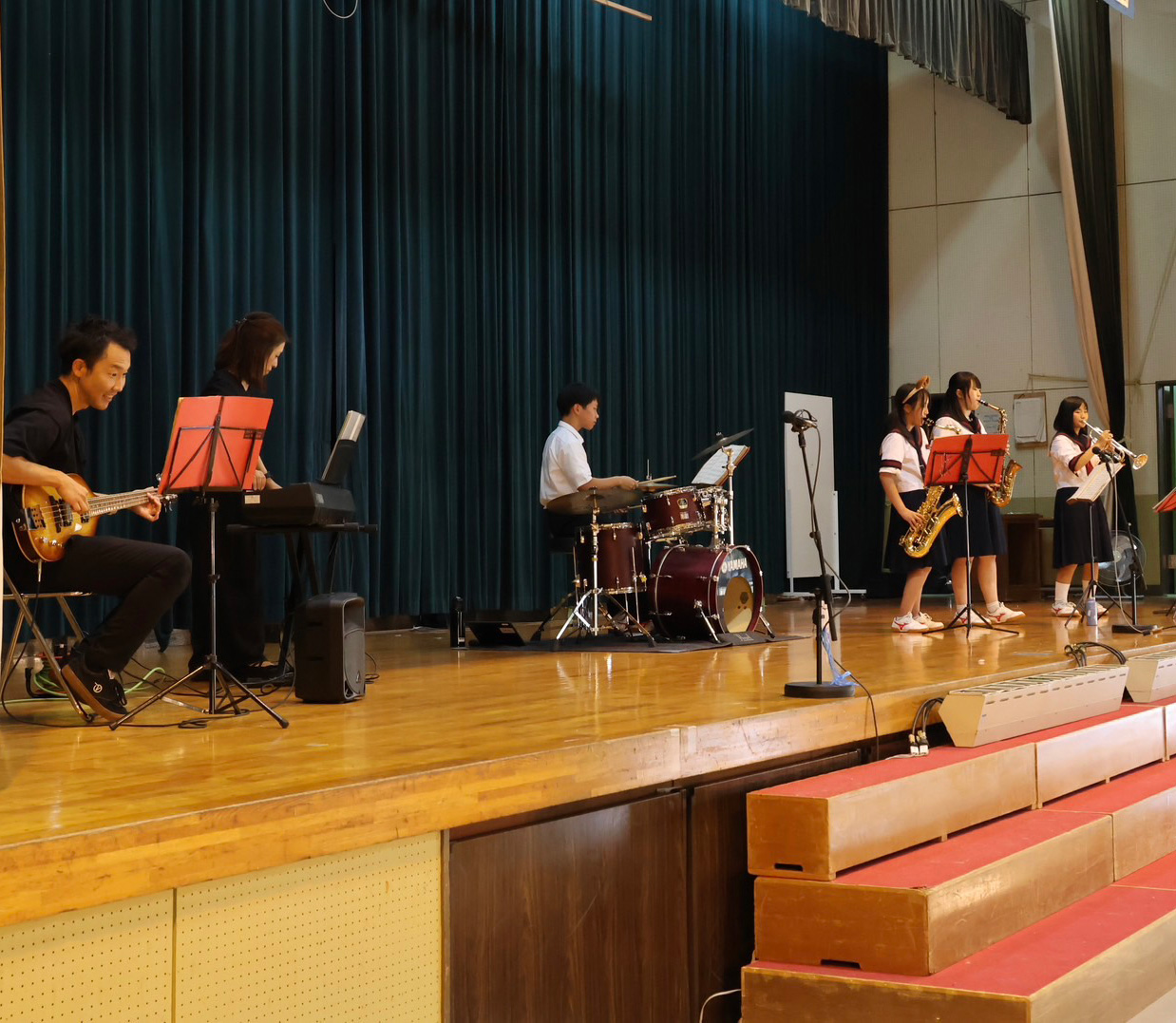 河口湖北中学校